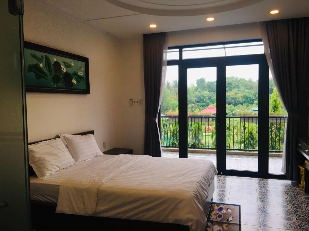 Khu Nghi Duong Huong Sen - Binh My, Cu Chi Hotel Хошимин Екстериор снимка
